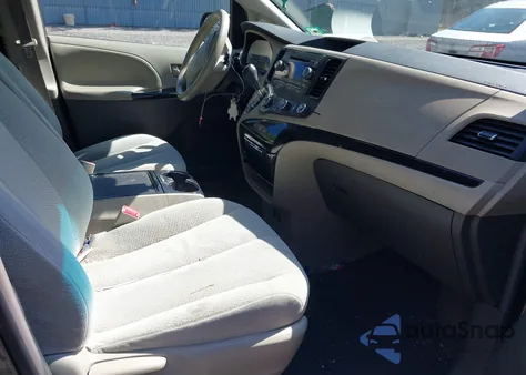 2012 Toyota Sienna Le V6 8 Passenger from USA, damaged, VIN 5TDKK3DC4CS181842